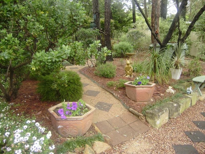 7 Spinebill Lane, Bullaburra NSW 2784