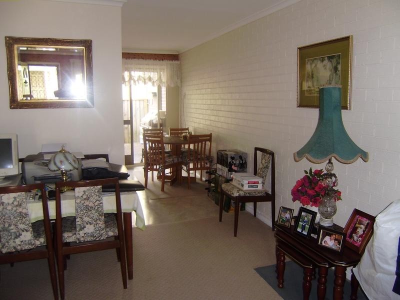 Unit 2/20-22 Honour Avenue, Lawson NSW 2783