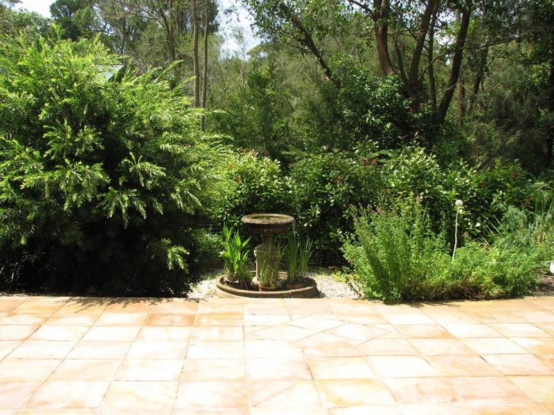 6 Forest Glen Road, Woodford NSW 2778