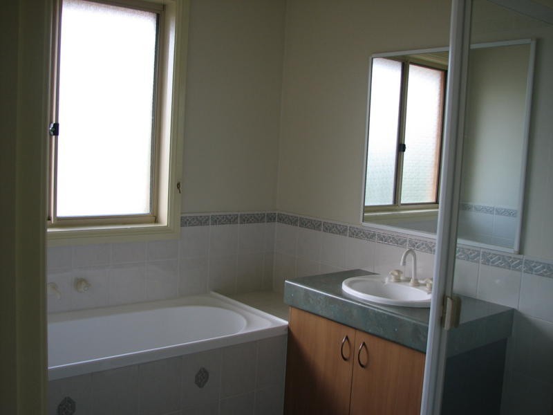 6 Forest Glen Road, Woodford NSW 2778