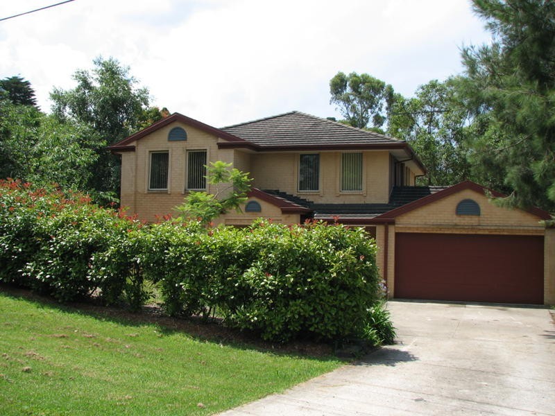 6 Forest Glen Road, Woodford NSW 2778