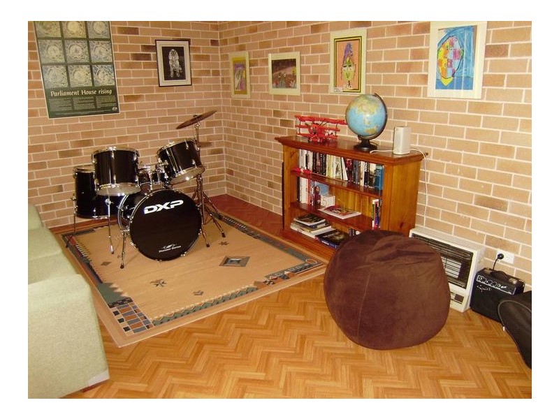 12 Careya Crescent, Woodford NSW 2778