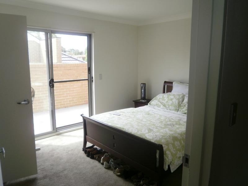 5/33 Roberts Street, Penrith NSW 2750