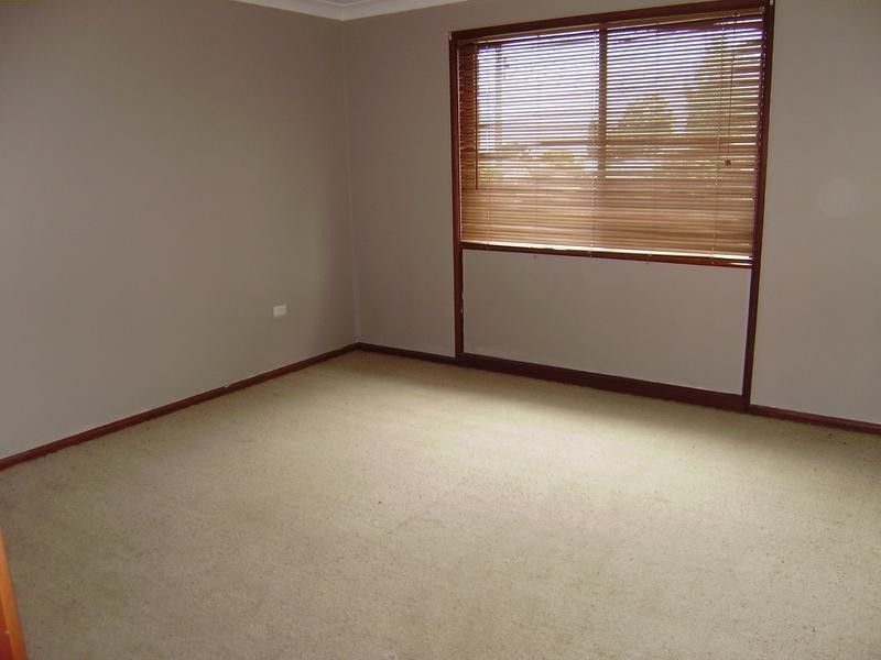 2 John Street, Lawson NSW 2783