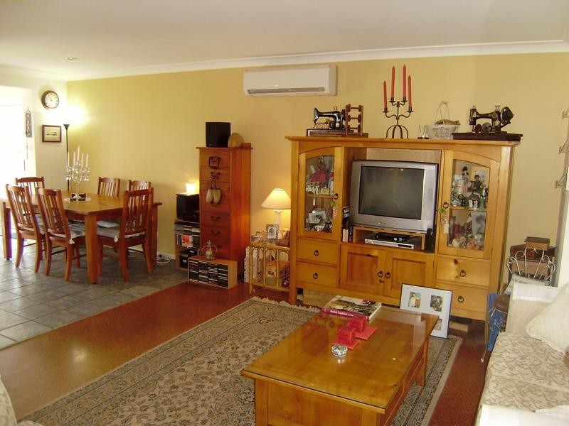 10 Careya Crescent, Woodford NSW 2778