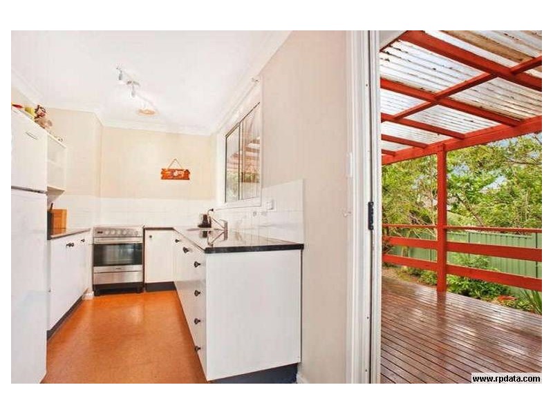 99 Henderson Road, Wentworth Falls NSW 2782