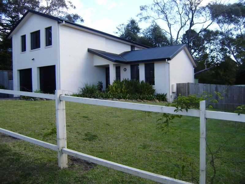 10 Clear view Parade, Hazelbrook NSW 2779