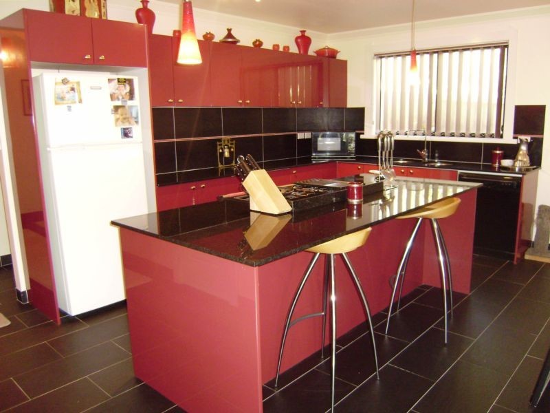 10 Clear view Parade, Hazelbrook NSW 2779