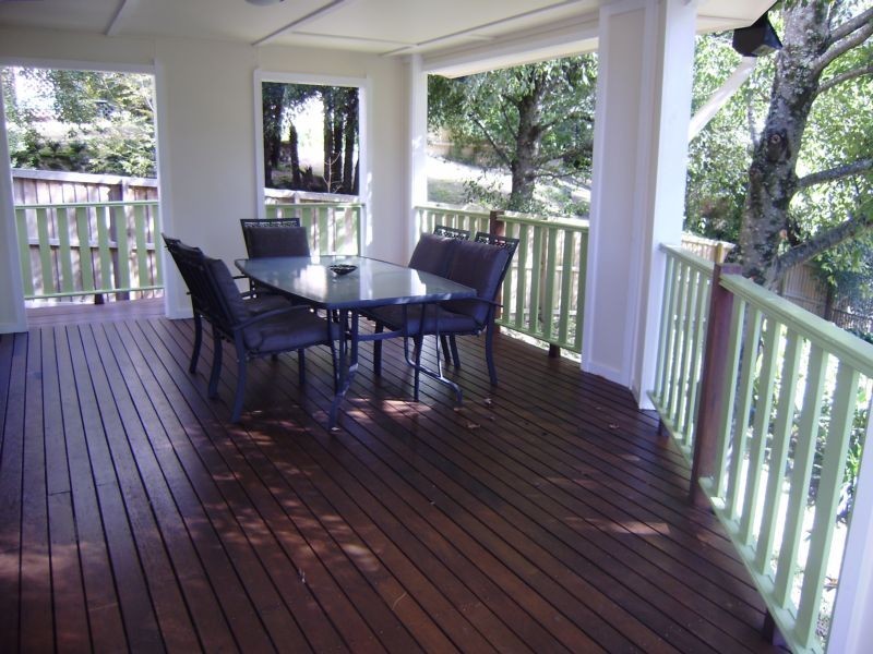 10 Clear view Parade, Hazelbrook NSW 2779