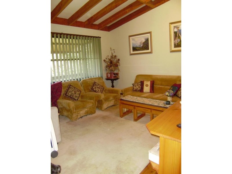 69 Boronia Road, Bullaburra NSW 2784