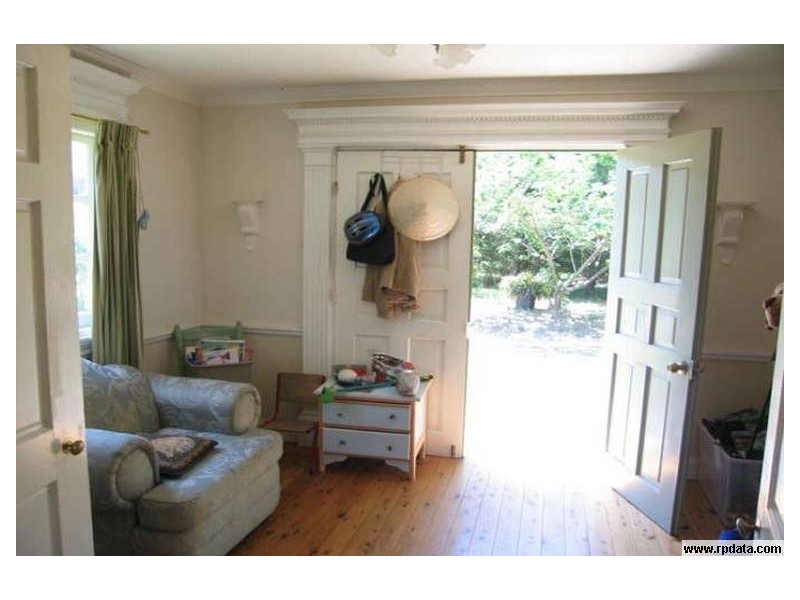 98 Valley Road, Hazelbrook NSW 2779