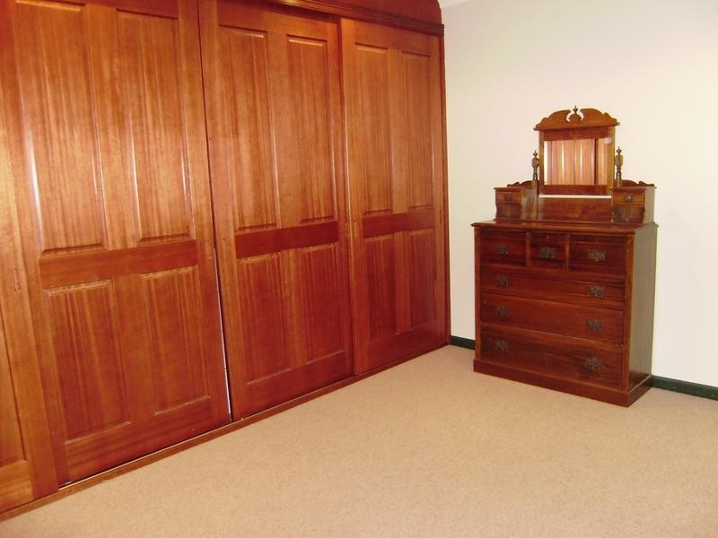 8 Claines, Wentworth Falls NSW 2782