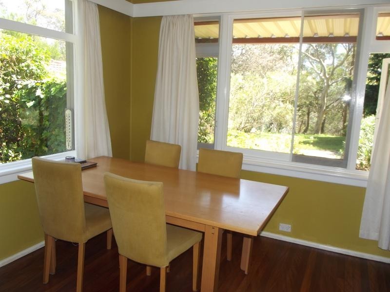 135 Valley Road, Hazelbrook NSW 2779