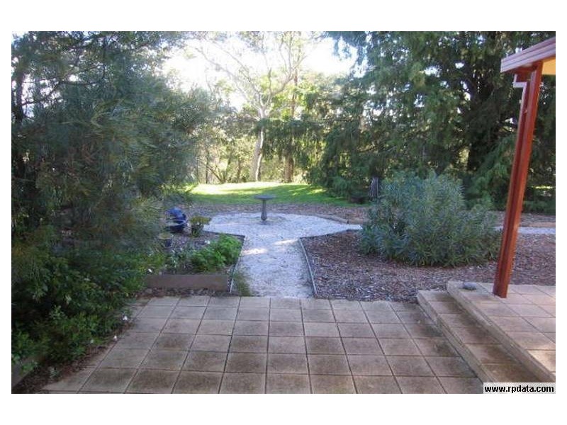 135 Valley Road, Hazelbrook NSW 2779