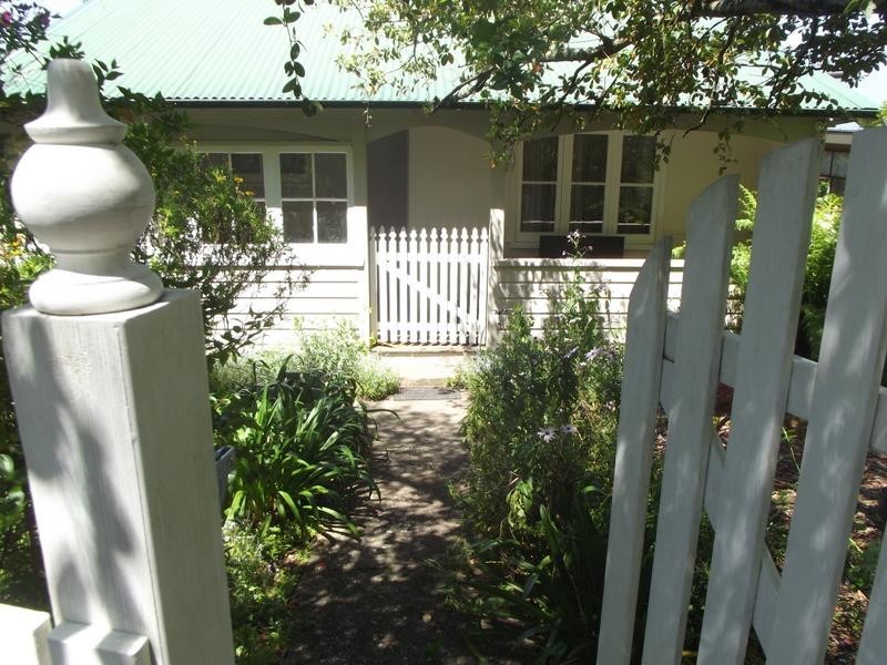 11 Winbourne Road, Hazelbrook NSW 2779