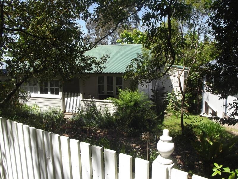 11 Winbourne Road, Hazelbrook NSW 2779