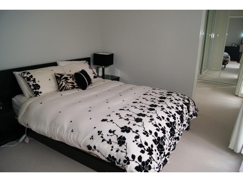 15 Lysiana Road, Woodford NSW 2778