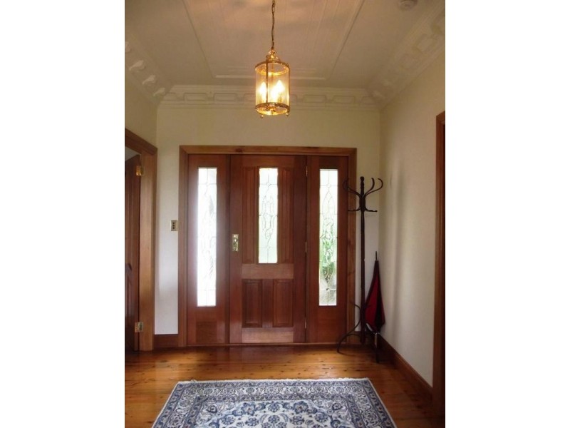 1 Blaxland Road, Leura NSW 2780