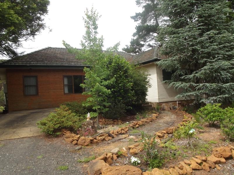 1 Blaxland Road, Leura NSW 2780