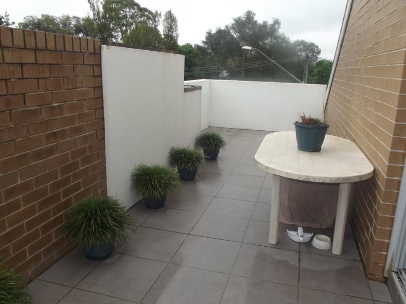 5/33 Robert street, Penrith NSW 2750