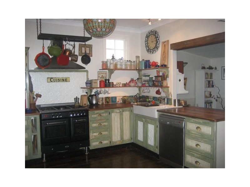 2 Queens Road, Lawson NSW 2783