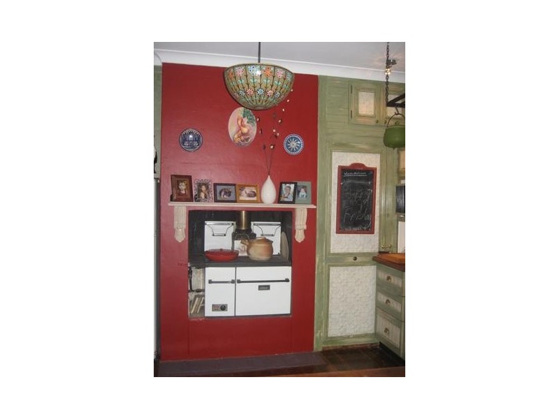 2 Queens Road, Lawson NSW 2783