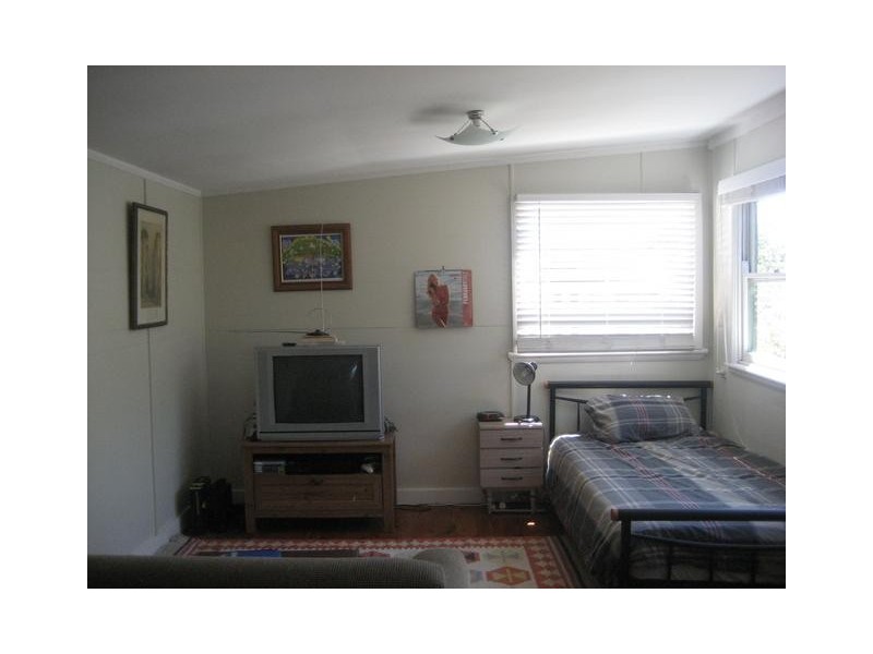 2 Queens Road, Lawson NSW 2783