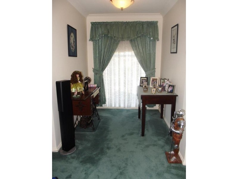 5 Spinebill Lane, Bullaburra NSW 2784