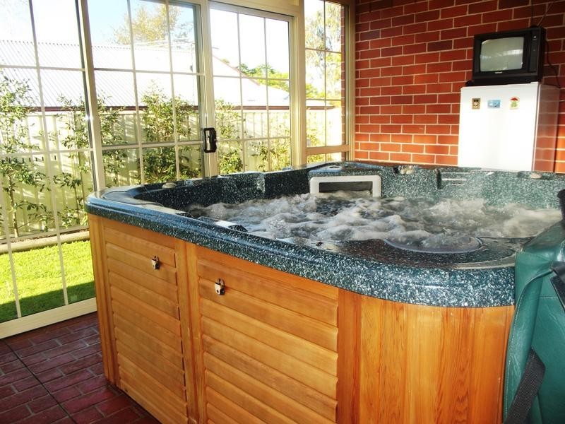 5 Spinebill Lane, Bullaburra NSW 2784