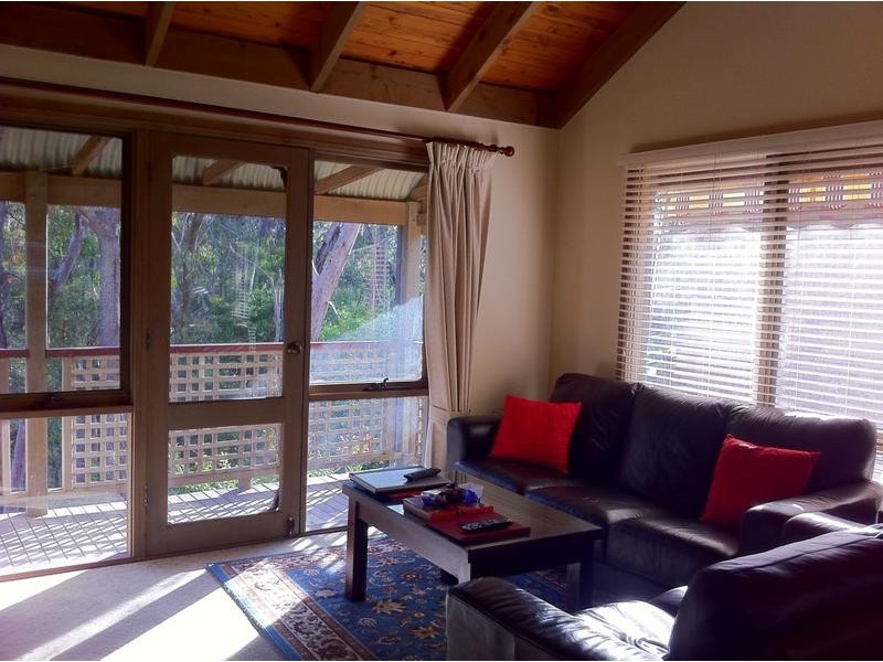 4 Bullaburra Road, Bullaburra NSW 2784