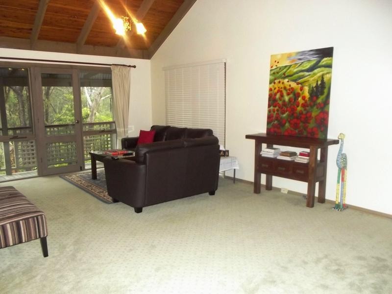 4 Bullaburra Road, Bullaburra NSW 2784