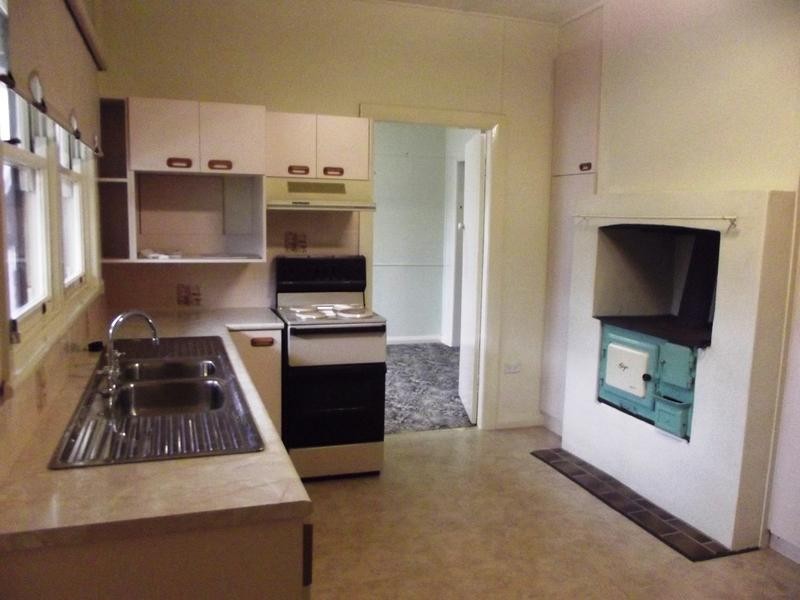 32 Adelaide Street, Lawson NSW 2783