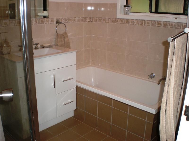 11 Adelaide Street, Lawson NSW 2783