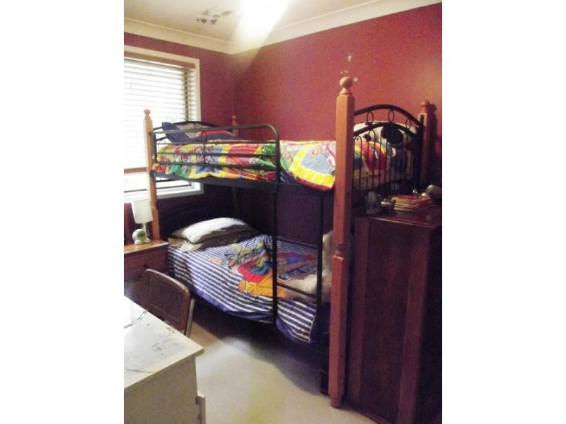 11 Adelaide Street, Lawson NSW 2783