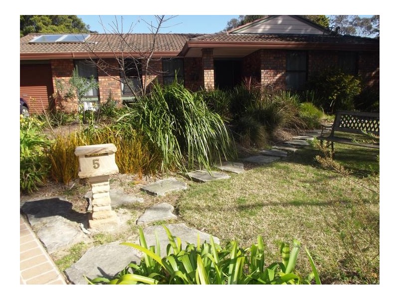 5 Albert Road, Bullaburra NSW 2784