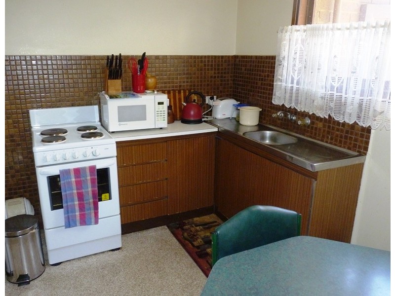 4/44 York Street, Airport West VIC 3042