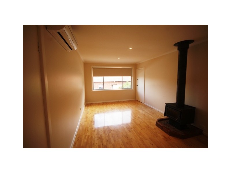 4/10 O’Shannassy Street, Essendon North VIC 3041