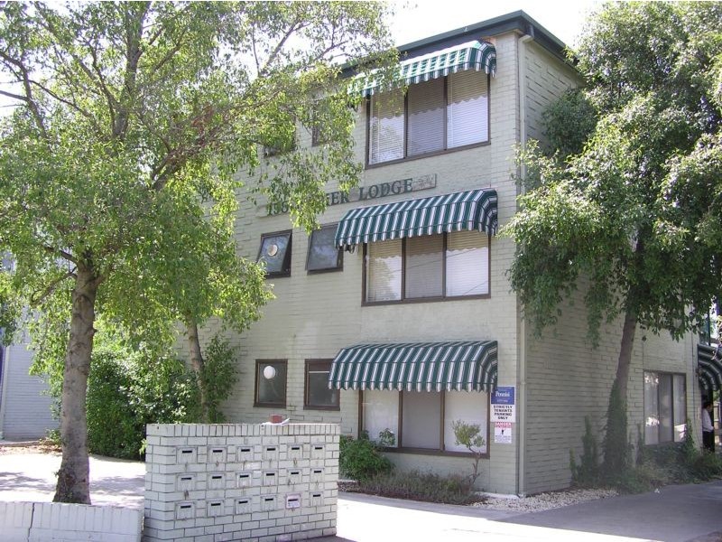 17/158 Napier Street, Essendon VIC 3040