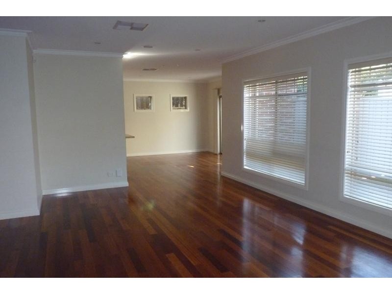 15A Black Street, Essendon VIC 3040