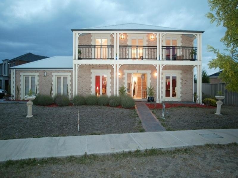 22 Hamilton Hume Parade, Craigieburn VIC 3064