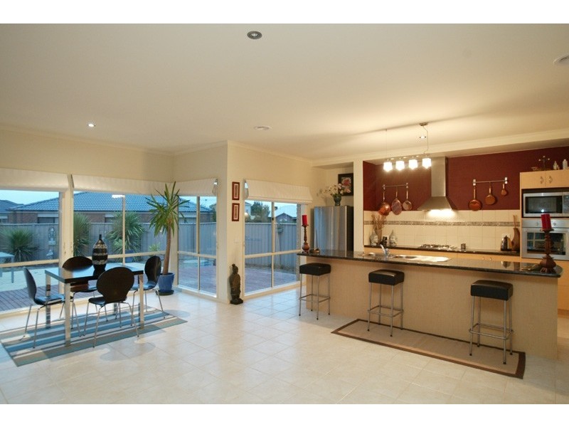 22 Hamilton Hume Parade, Craigieburn VIC 3064