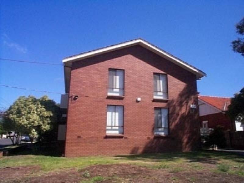 3/117 Lincoln Road, Essendon VIC 3040