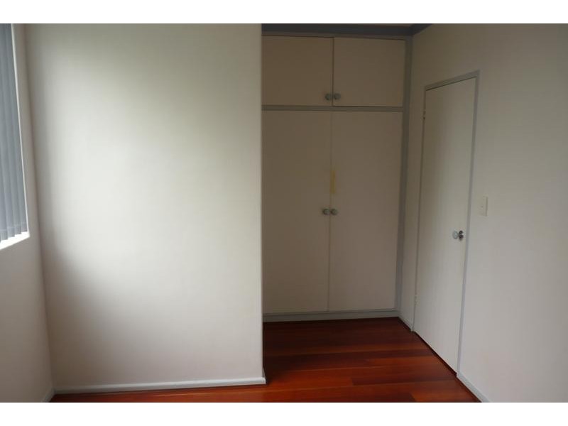 11/25 Daisy Street, Essendon VIC 3040