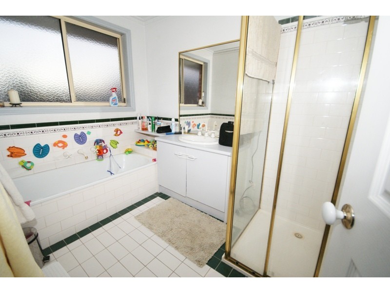 Essendon VIC 3040