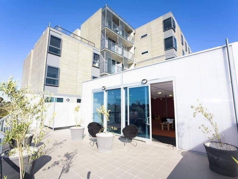 202/51 Gordon Street, Footscray VIC 3011