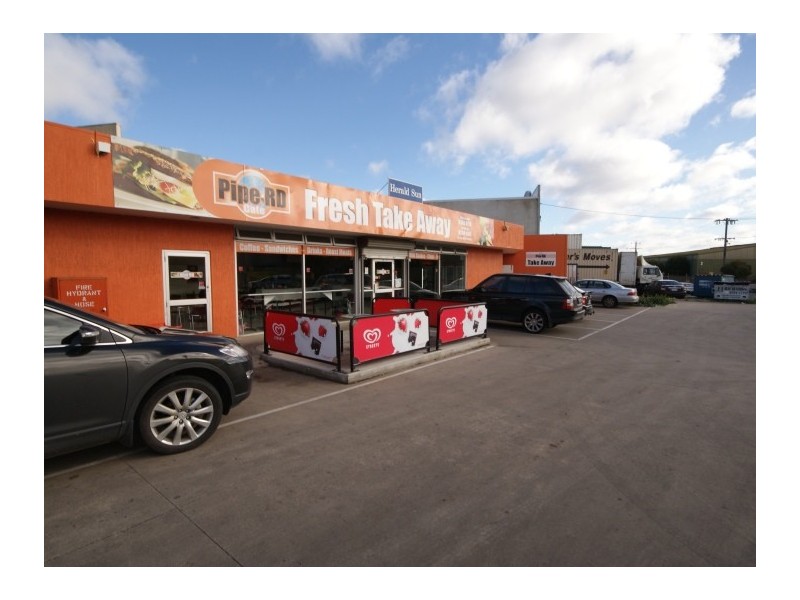 23 Pipe Road, Laverton VIC 3028