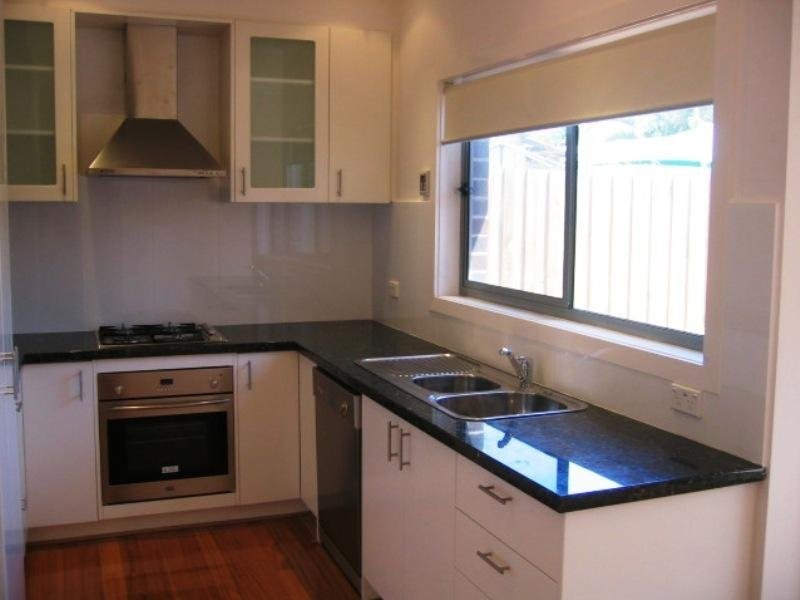 2/1 Carlyle Street, Maidstone VIC 3012