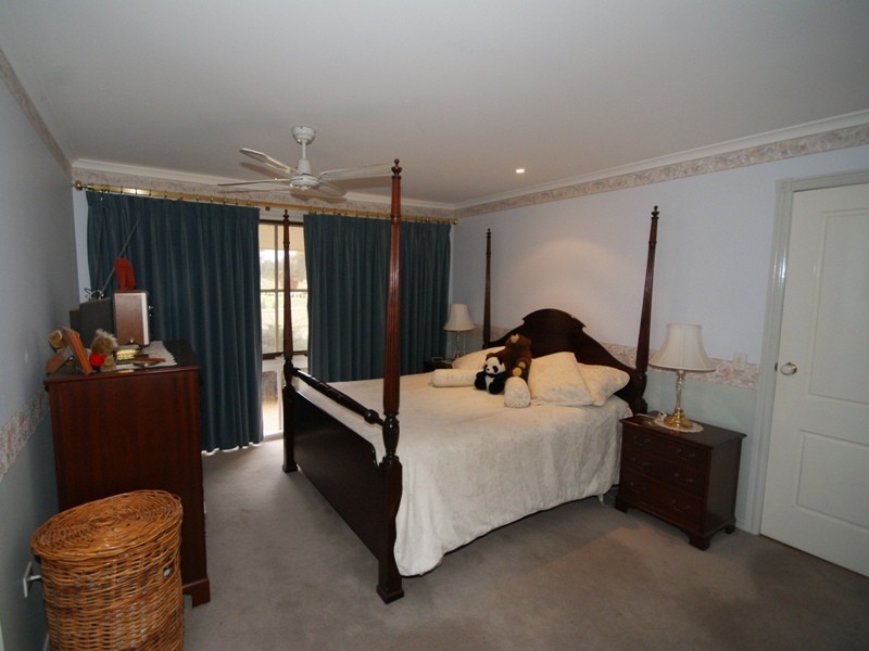 15 Emu Creek Road, Wildwood VIC 3429