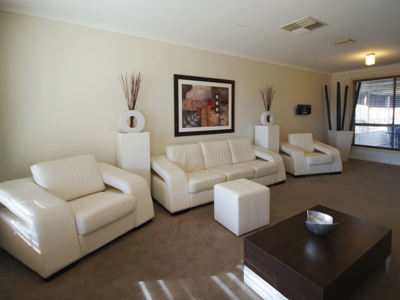 9 Malster Court, Keilor Downs VIC 3038