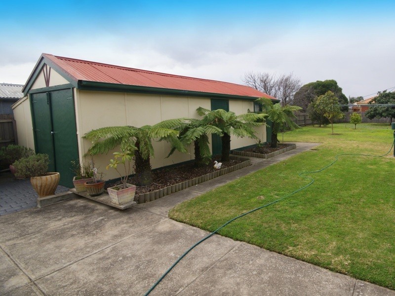 6 Winifred Street, Essendon VIC 3040